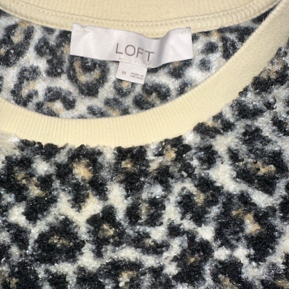 Loft Chettah Print Pullover M - Picture 2 of 2
